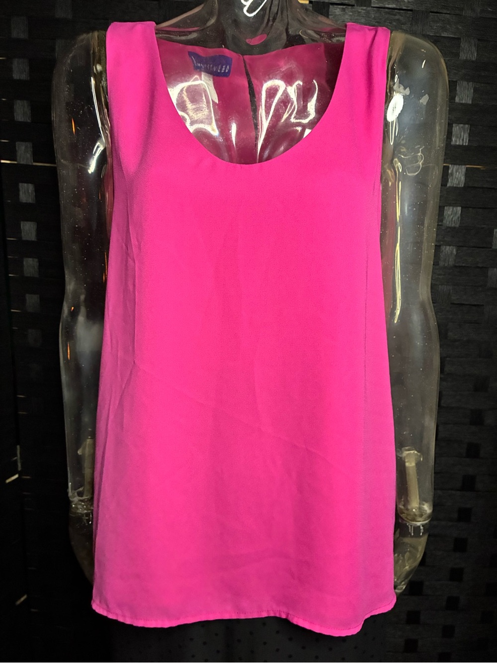 Simply Styled Hot Pink Scoop Neck Sleeveless Camisole